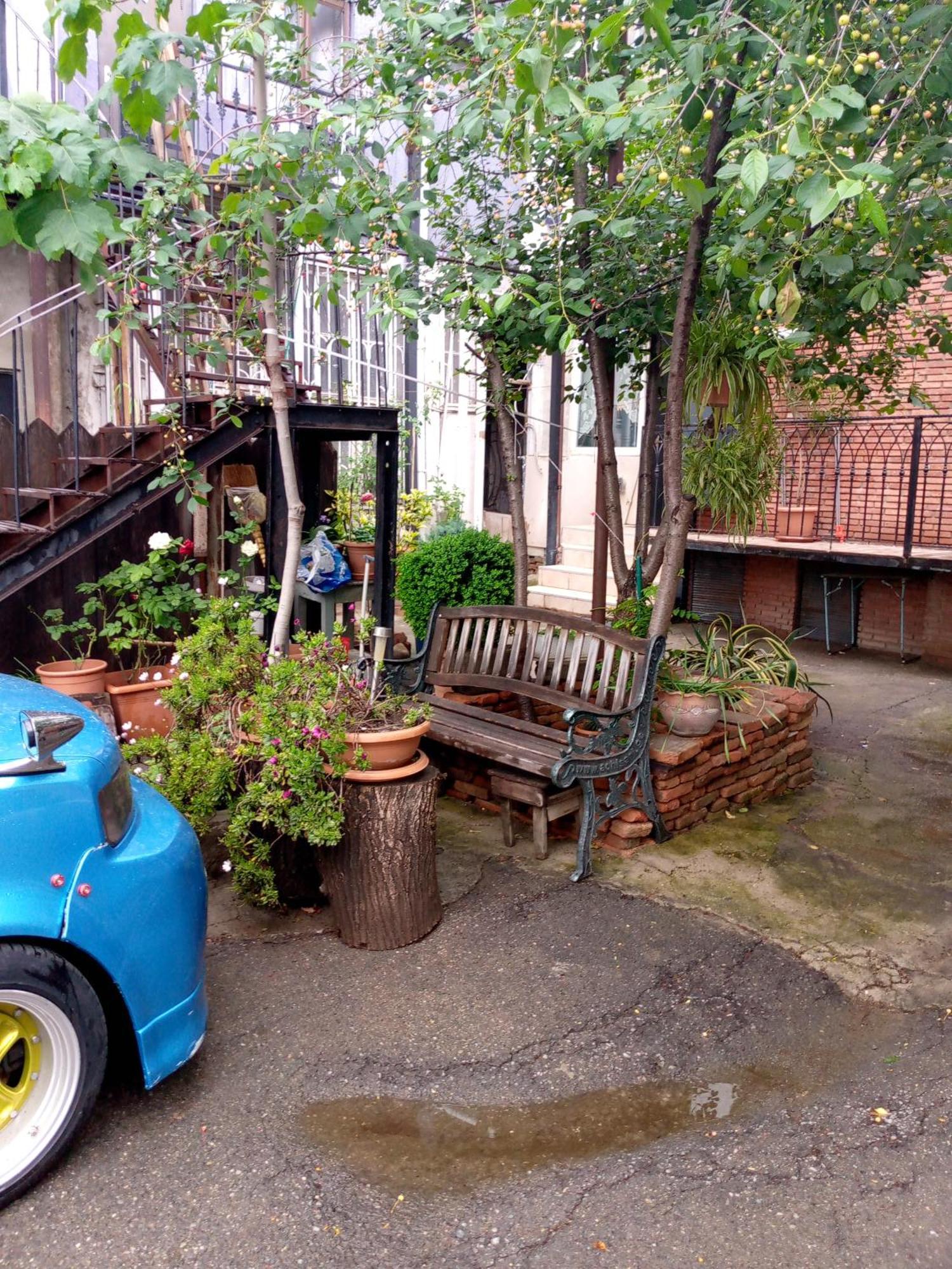 Birdhome In Tiflis Exterior foto